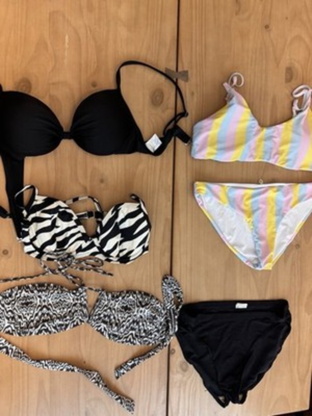 Set Of 3 Womens Swimsuits Size Large Various Brands
